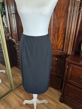 Michael Kors Solid Black Pencil Skirt